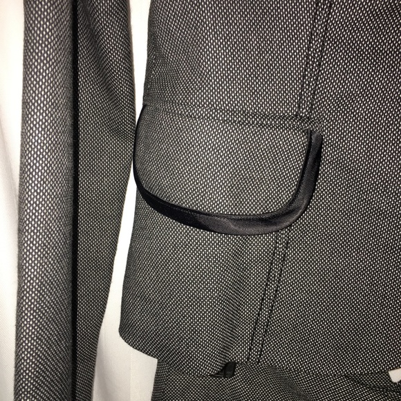 XOXO SUIT JACKET - Picture 4 of 5